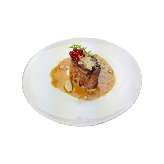 MIGNON DE VEAU A L'AIL FUME ET BEAUFORT