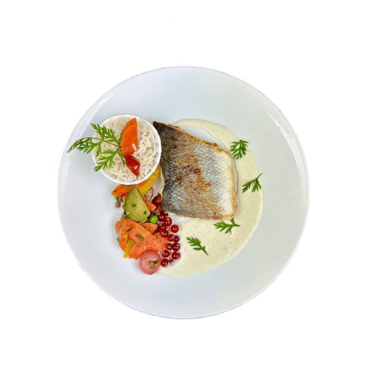 FILET DE BAR GRILLE SAUCE CHAMPAGNE