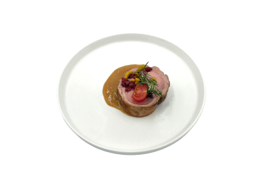 SELLE D'AGNEAU RÔTIE AUX PISTACHES ET CRANBERRIES