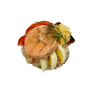 DARNE DE SAUMON, OEUF MIMOSA ET TOMATE COCKTAIL