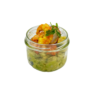 VERRINE D'AVOCAT ET CREVETTES AUX LÉGUMES CROQUANTS