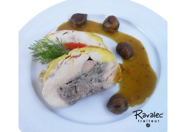 RÔTI DE CHAPON FERMIER AUX MARRONS